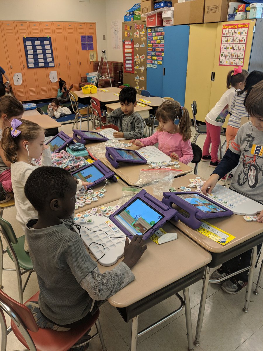 mrsbuglar1's tweet image. So excited to be using Puzzlets today from @AlleghenyIU3! One of us even discovered a secret level! Thanks for this awesome opportunity! #introtocoding @cntr4creativity