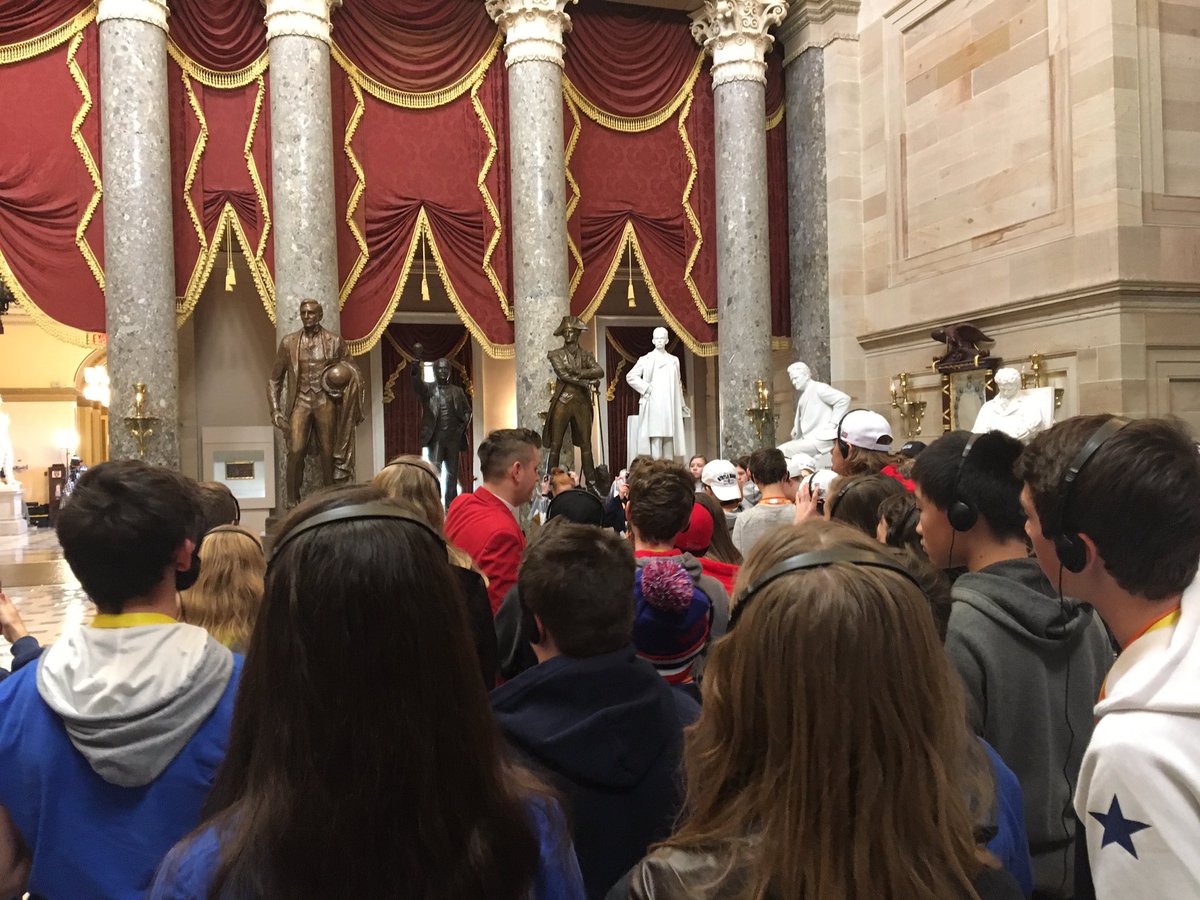 OBMS_MissLewis's tweet photo. CAPITOL Building 🇺🇸#BerkDC18  #bus6 https://t.co/FZjzamzCEY