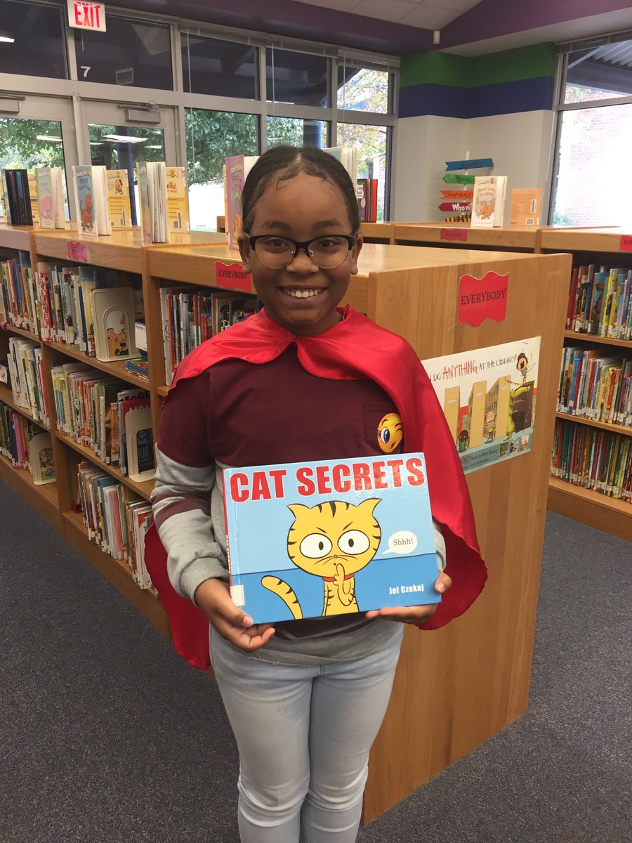 TheSusanHefley's tweet photo. Thank you to our 5th grade friends for bringing #CaptainREAD back to life!  #malvernLivesKind #MalvernPRIDE #MISDLivesKind https://t.co/s491ldDSk9