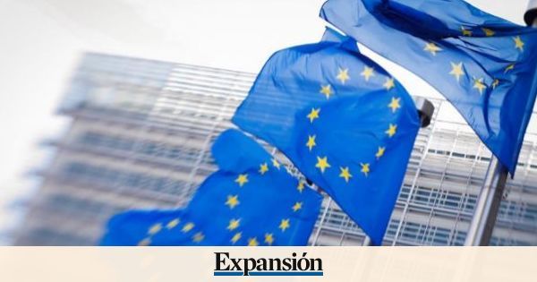 expansioncom's tweet image. Bruselas suspende la demanda a España por el retraso al transponer MiFID II bit.ly/2qCdJAE #Mifid2 #banca