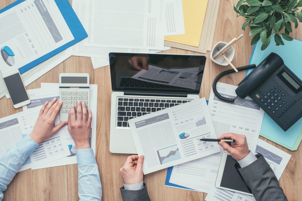 TdAccountant's tweet photo. New York based Accounting firm serving America!
#bookkeeping #accounting #smallbusinessaccouting  #doctor #trucking #americantrucker #taxes #newbusiness #entrepreneur  #truckerlife #trucking #lawyer #localaccountant #newyorkaccountant https://t.co/bQw9N5f0GO
