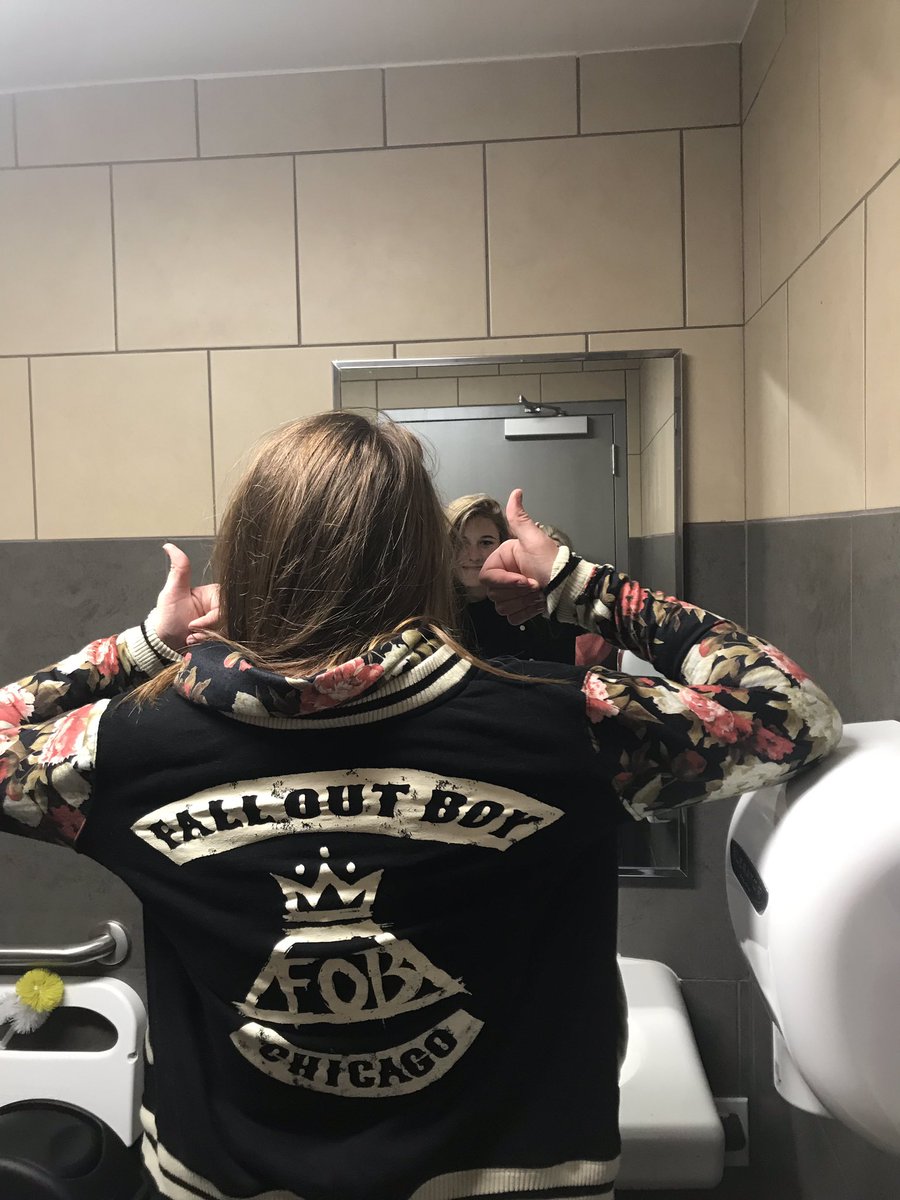 ManiaProjectTX's tweet image. Happy One year to the Dallas show!! Can’t believe it’s been so long (missin my fellow co-head Kaylie aswell) 

-S