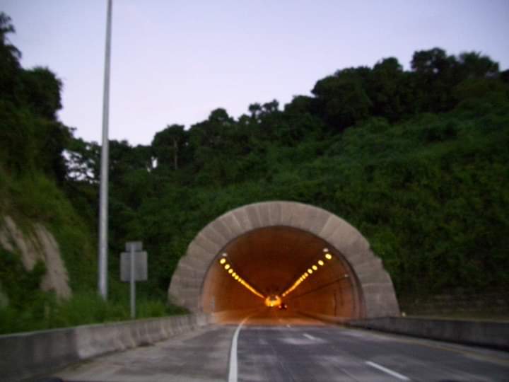 pralerta's tweet image. 7 años atrás, cuando sin entender la razón ya disfrutaba del turismo interno y la fotografía, visité el pueblo de Maunabo. Son pocos los recuerdos de ese día pero las maravillas de mi isla no dejan de impresionarme. -J

Usa el hashtag #PRAlerta
Usa el hashtag #PuertoRicoAlerta