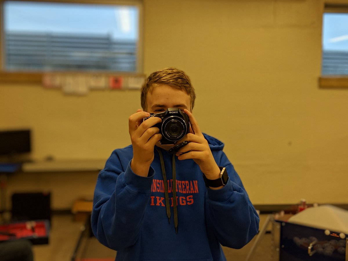 WiscoRobotics's tweet image. I see you

#FIRST #omgrobots #ftc #firstlaunch2018 #RoverRuckus