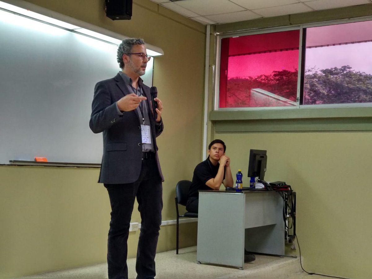 FCSHEspol's tweet image. ¡Así cerramos nuestra segunda #InvitedSession! Continuamos con #KeynoteLectures, sigue a nuestra cuenta @LaceaLames2018.