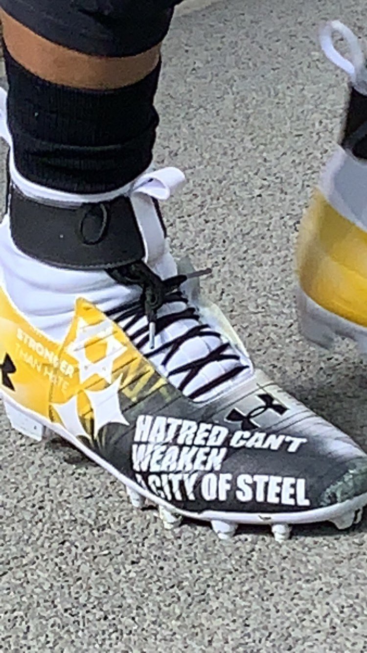 Cam newton cleats 2018 cheap