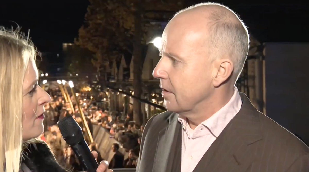 ⚡️ #EnDirect | David Yates, réalisateur du film, répond à quelques questions.
#AnimauxFantastiques #CrimesOfGrindelwald