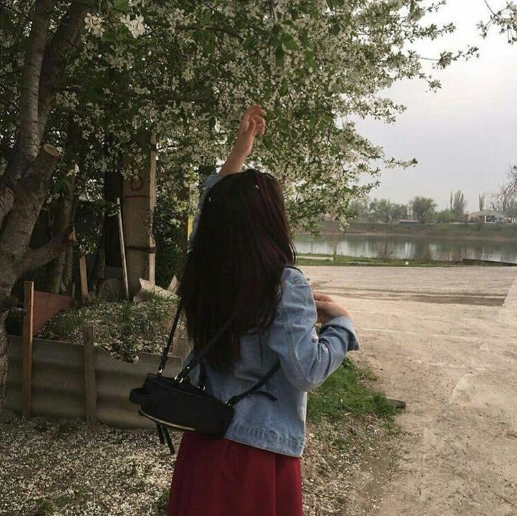 bx0j_'s tweet photo. - لمتَ شعرهٲ ، وطشرتنيِ .♥️ https://t.co/rgUdNzKtvl