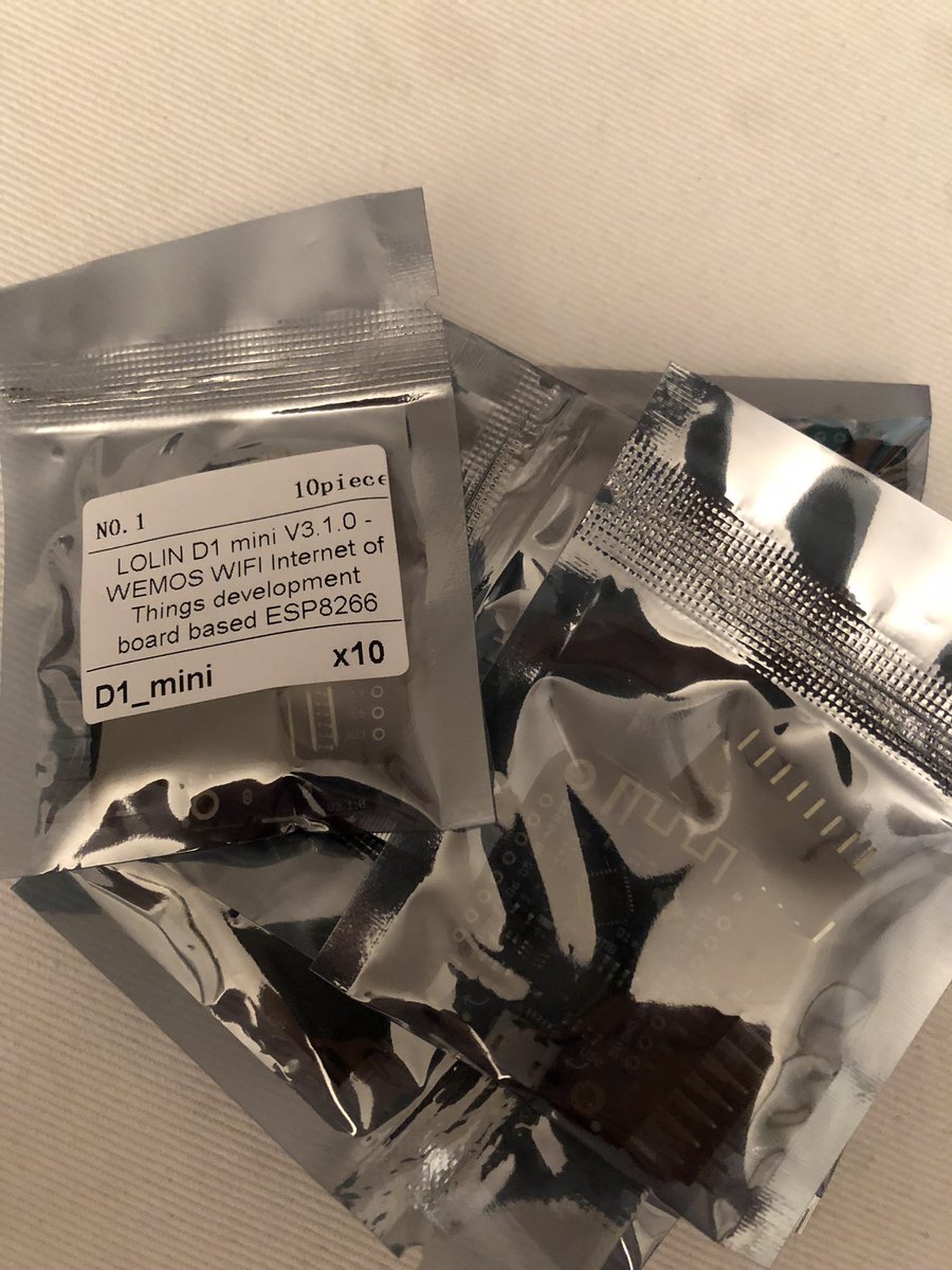 chieftecho's tweet image. Arrived today🤩! Will be a lot of tinkering fun this weekend!
😎+💻+💡+❤️=🚀
#ESP8266 #lolin #wemos #D1mini