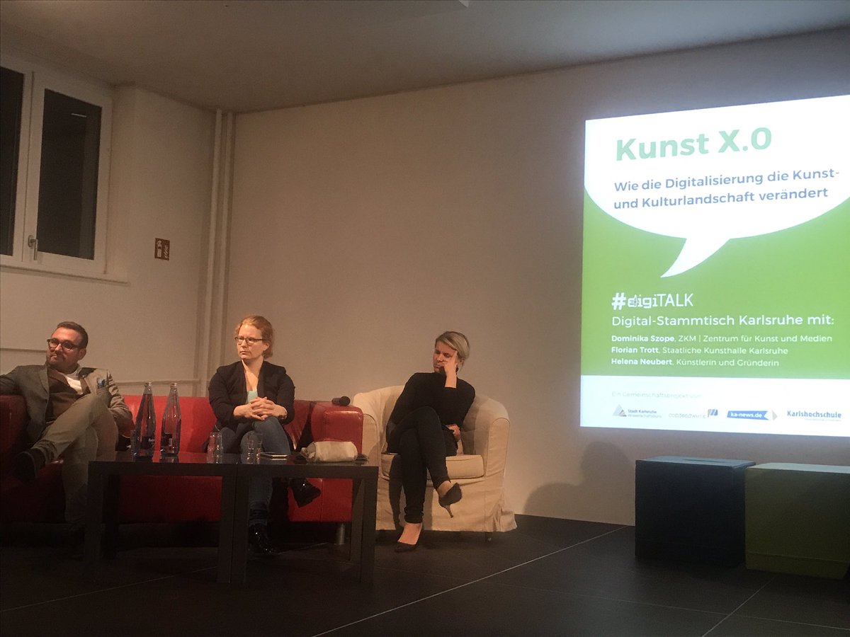 Die Plattformen, um kunstinteressierge Zielgruppen zu erreichen, werden immer mehr. Und darauf muss man sich einstellen. Für die einen druckt man halt noch Postkarten, für die anderen nutzt man die richtigen Hashtags. #digiTALKKA