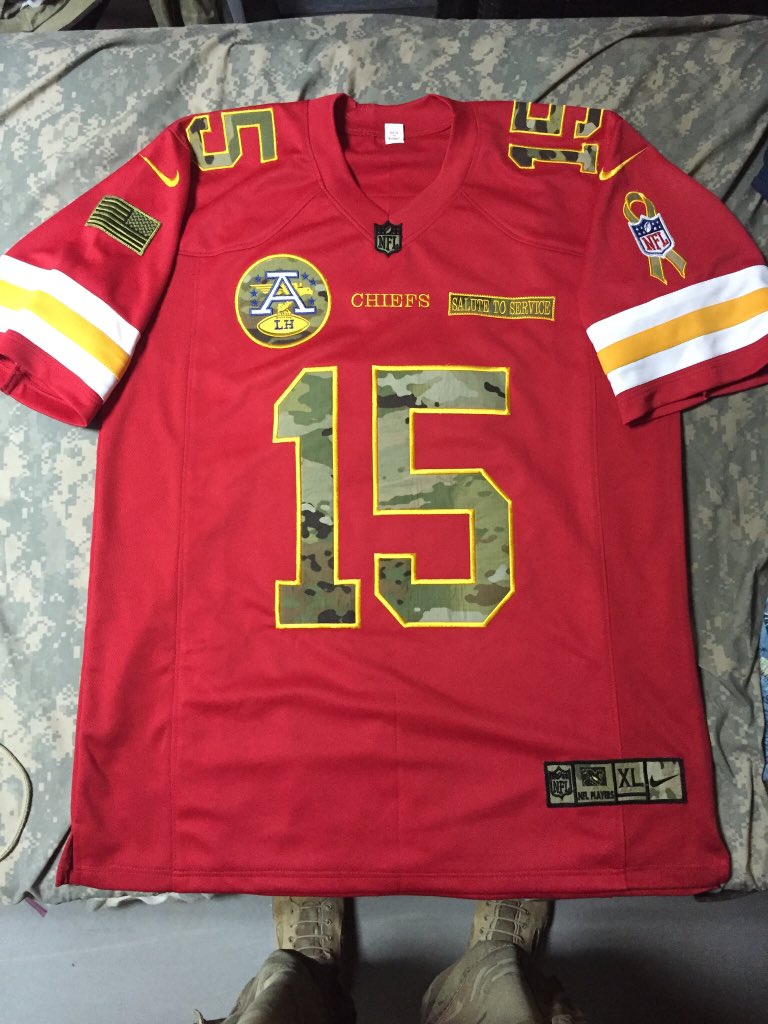 RhinosRusClub's tweet photo. @Chiefs @NFL #SaluteToService Currently deployed with The Kansas National Guard. Cheering for our Chiefs from The Middle East. 20 years of service and turning 50 next month. https://t.co/n0MB8CBcpo