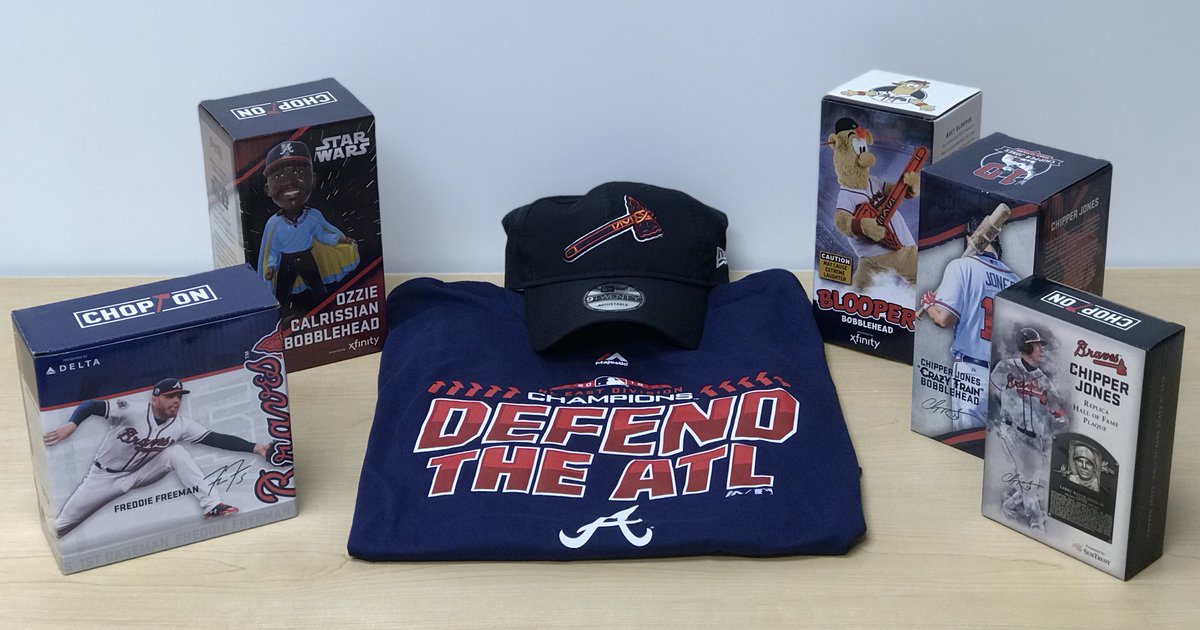 ByJasonFoster's tweet photo. Giveaway time for #Braves fans! I've got cool swag left over from the 2018 season, courtesy of @Braves and @NewEraCap.

-Four sweet bobble heads
-HOF replica plaque
-Cool T-shirt (XL) 
-Adjustable hat

Want it all? RT this and follow me and @sn_mlb. I'll pick a winner Friday. https://t.co/vI4dySXyCx