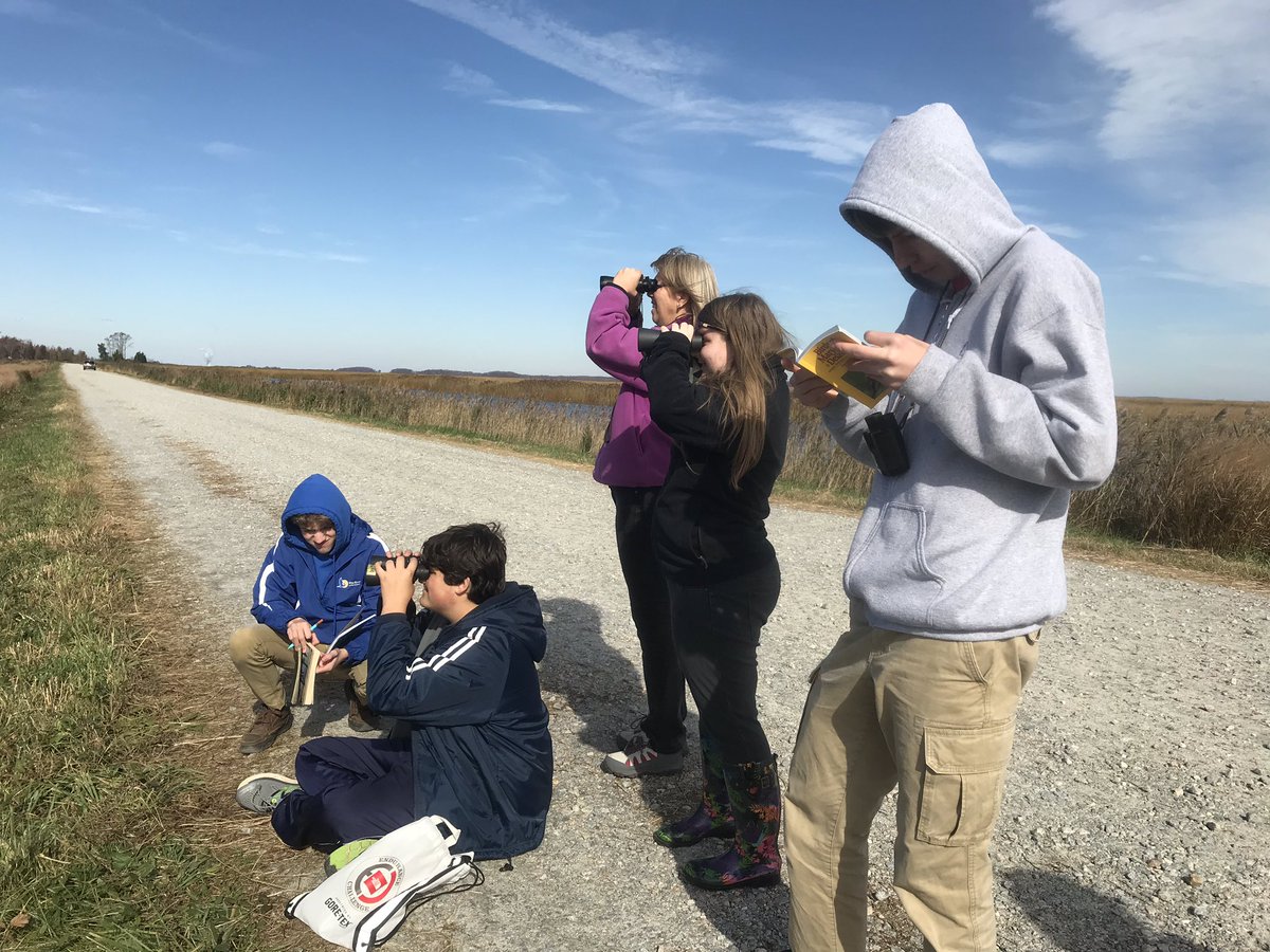 MrsWaltonWRUS's tweet photo. Fabulous day for @WyeRiverUpperS to observe migratory birds at Bombay Hook https://t.co/NRYVoOkiH0