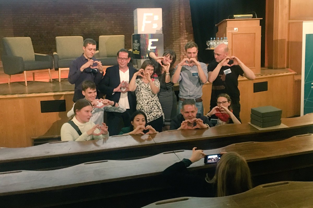 Das Making-of des besten Fotos aller PreisträgerInnen. <3 #ffs18 #fwk18