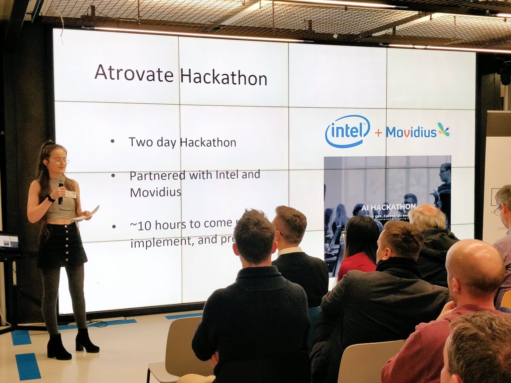 Claire McNamara from pneumoniaCV  talking about their computer vision application to detect pneumonia from x-rays images!