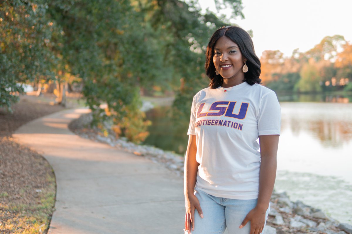 LSU's tweet image. First-gen #LSU student Jamiri Brown, a biology major and McNair Scholar, has conducted breast cancer research for the past year and a half. She plans to earn a master's degree in genetic counseling starting Fall 2019. #CelebrateFirstGen #NationalFirstGenDay