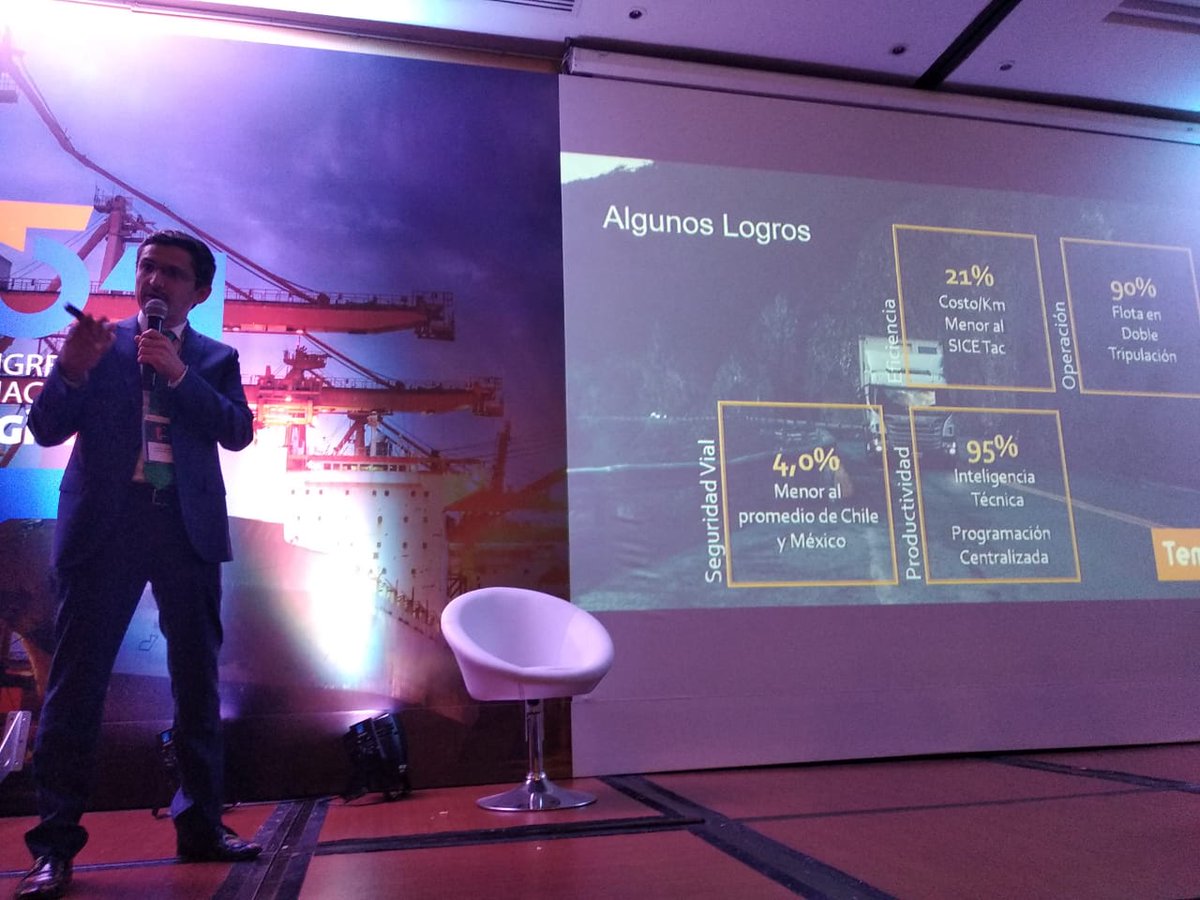 Fabio Humberto Carvajal nos cuenta sobre el diseño logístico y la innovación aplicada #RentingColombia #LogísticaUR2018