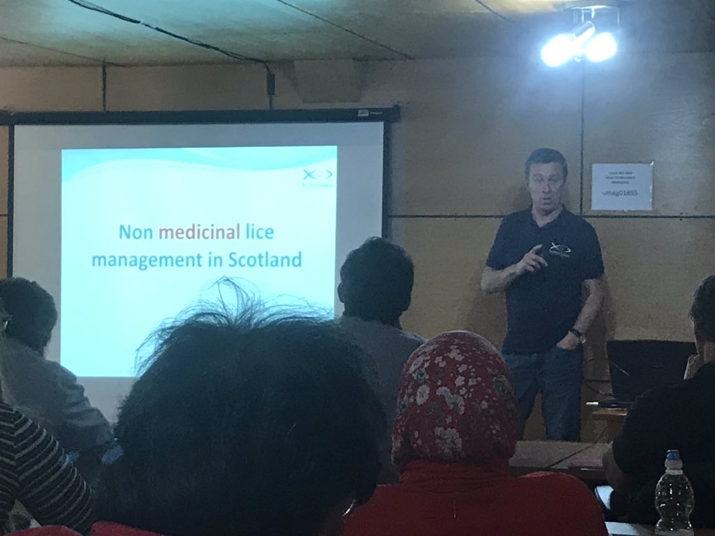 A really interesting workshop on non chemotherapeutic control of sealice @sealice2018 @SSPOIain talking about the Scottish industry @SSPOsays @scottishaqua