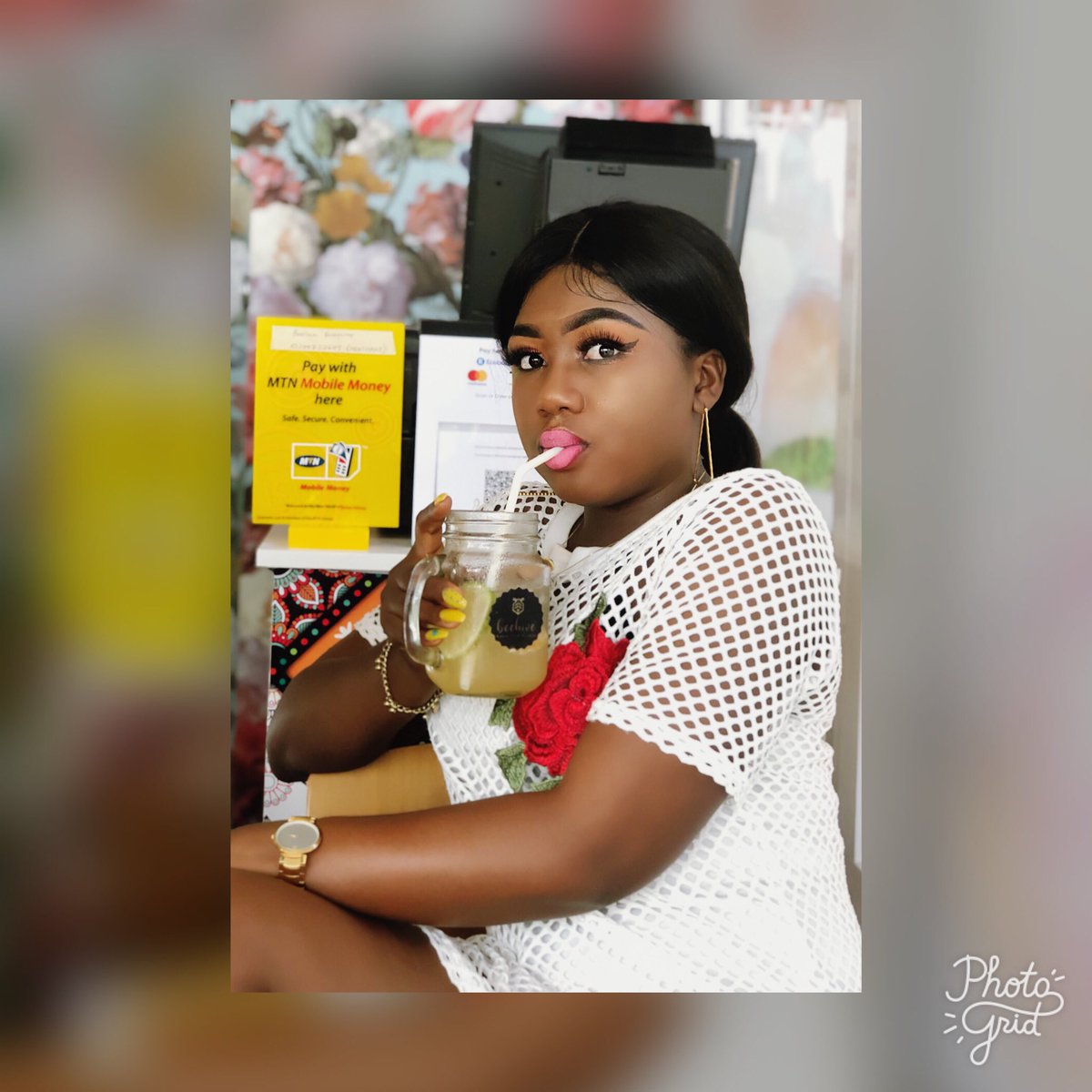 StephanieWusu's tweet photo. Enjoying myself🍷🍷 https://t.co/goUNLSD6k9