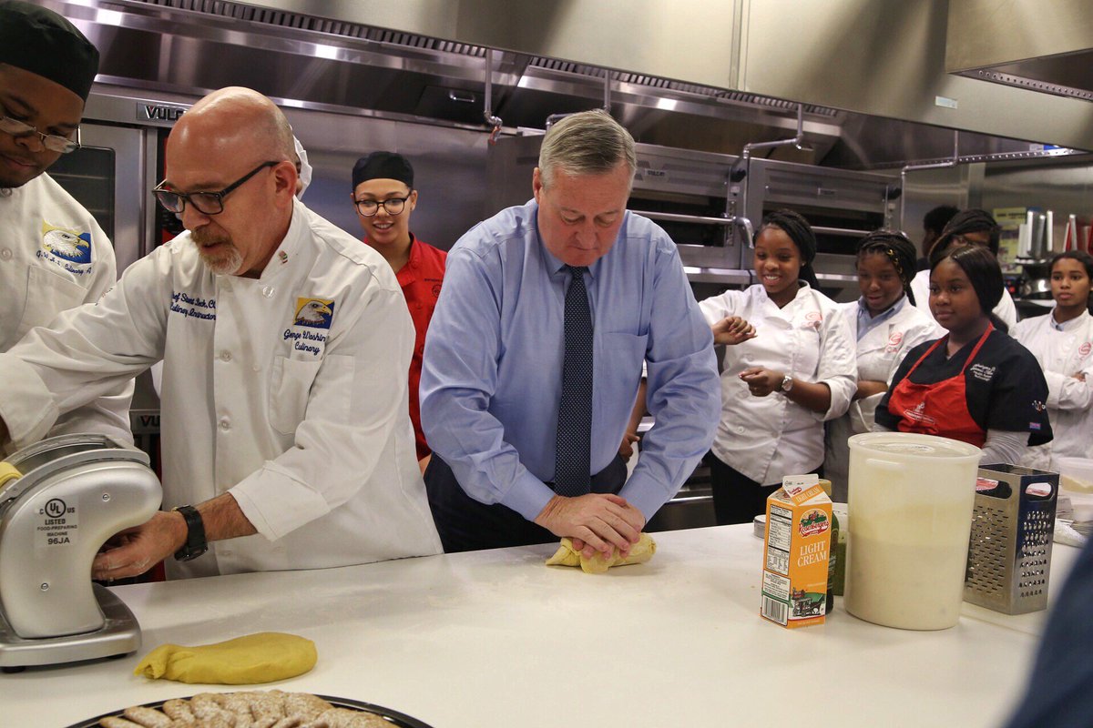 PhillyMayor's tweet photo. So proud of our culinary arts students who traveled this fall to Philly's sister city Florence, Italy, to expand their skills! Career &amp; tech training programs are vital to preparing our young people. Thank you for teaching me some skills too! #ThinkCTE #CommunitySchoolsPHL #PHLed https://t.co/CCtLiBzq78