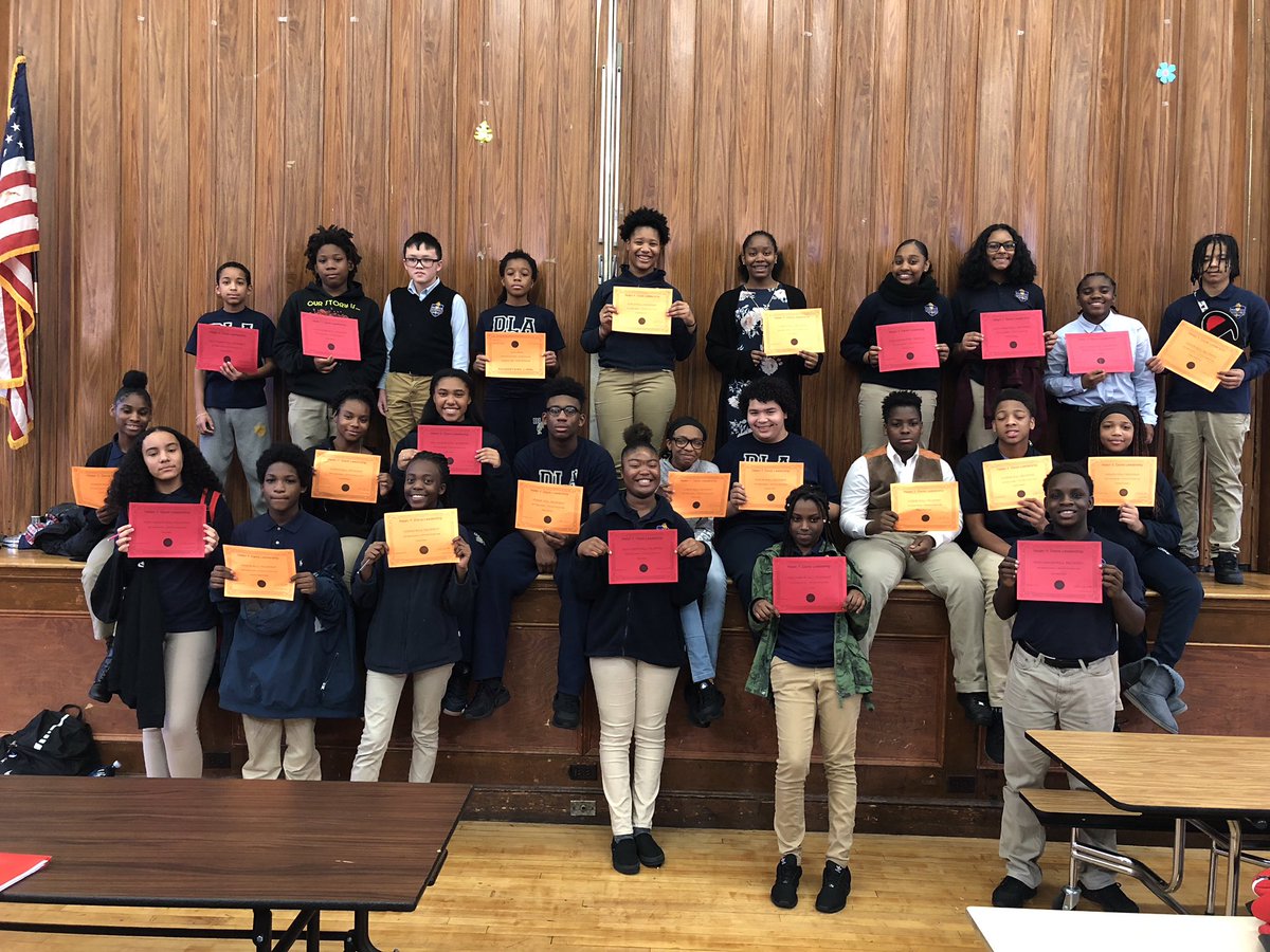 Davis Leadership Academy tweet media