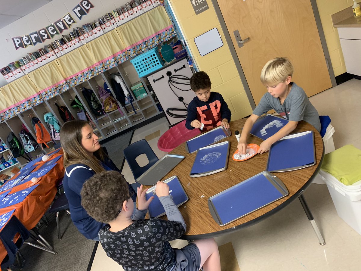 PoppinN2K's tweet photo. STEM day was a blast!  #PantherEngaged #FM21STEAM https://t.co/PoTSsCXVgO