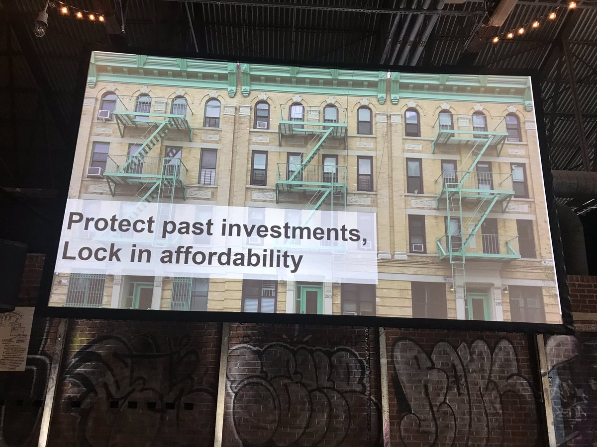 We agree! “Include affordable housing in all new developments” says <a href="/AliciaGlen/">Alicia Glen</a>, Deputy Mayor of Housing and Economic Development for NYC #FCCSummit2018 #Housing #FutureCities #MegaCities #Toronto
