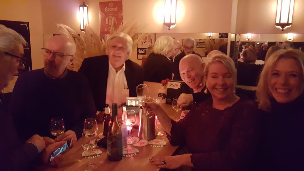 estherspierdijk's tweet image. Vandaag zag ik mijn vrienden van vroeger.... Volgende keer samen met jou @Burgeoning!