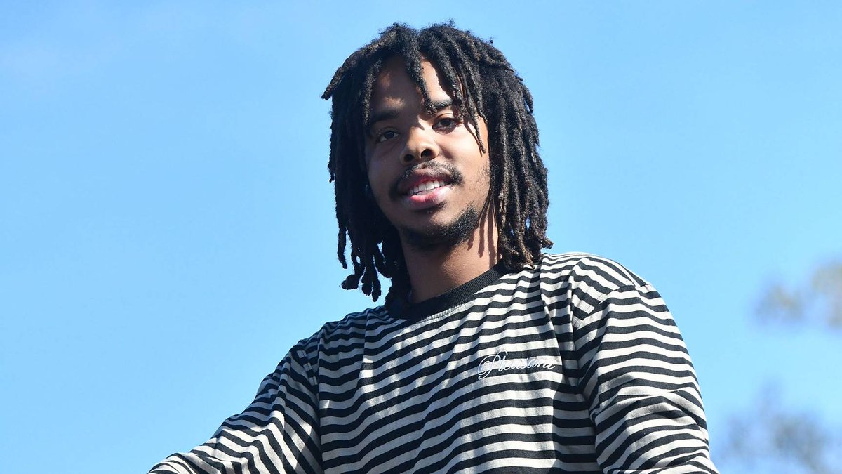 MTV's tweet photo. Earl Sweatshirt raps about depression on the somehow still sunny #Nowhere2Go: https://t.co/qSQoGml2no https://t.co/0tlkTMGqiY