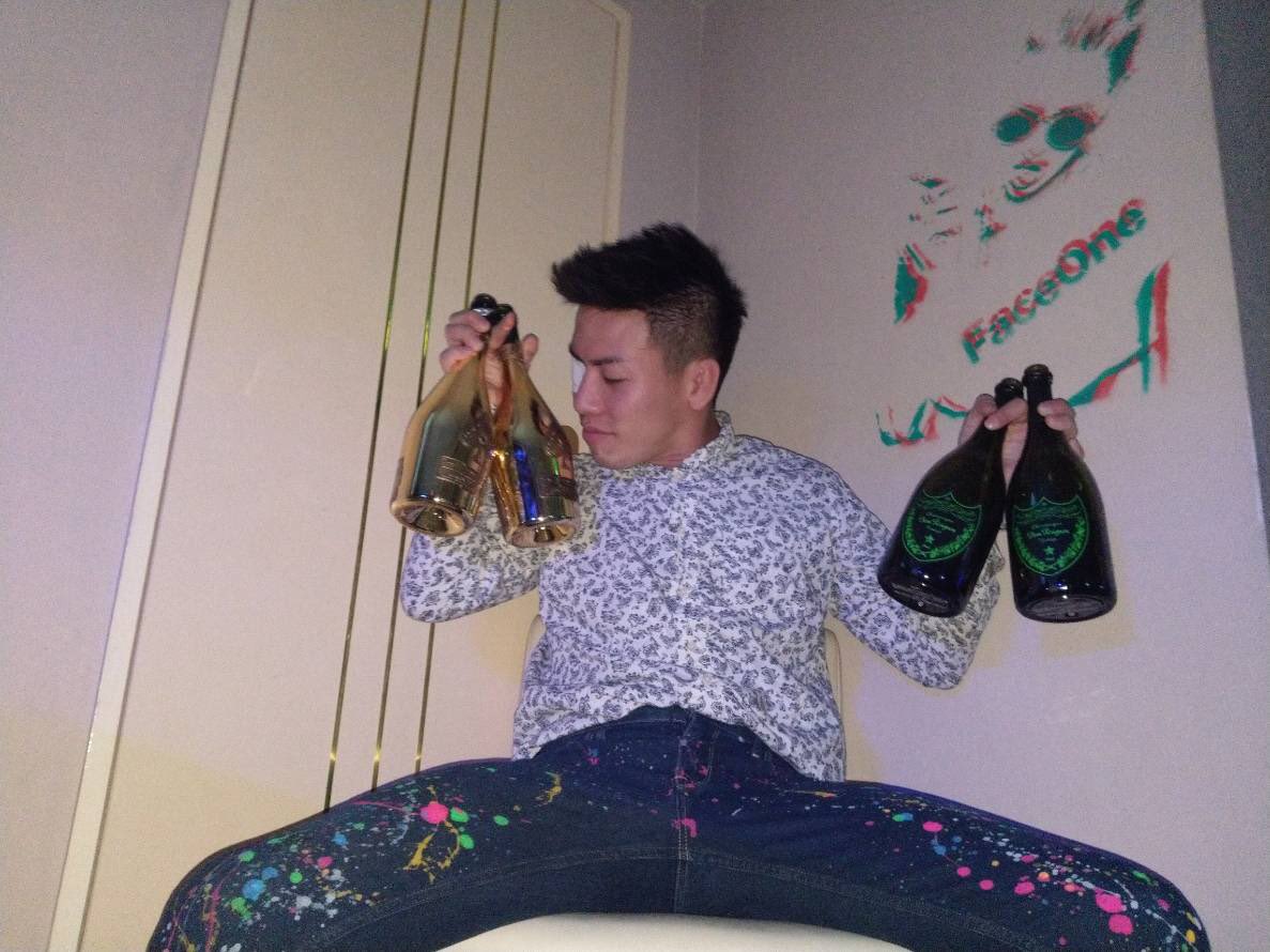 パリピはいいけど、周りには迷惑かけないでくれ！！

暴れたきゃ11月11日ここにこい✨
存分にあばれてもらっていいからww