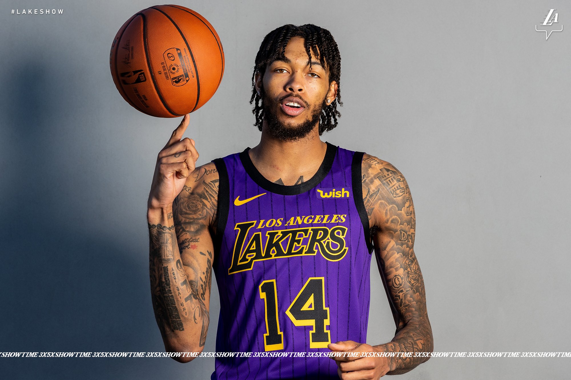 Resultado de imagem para lakers new jersey