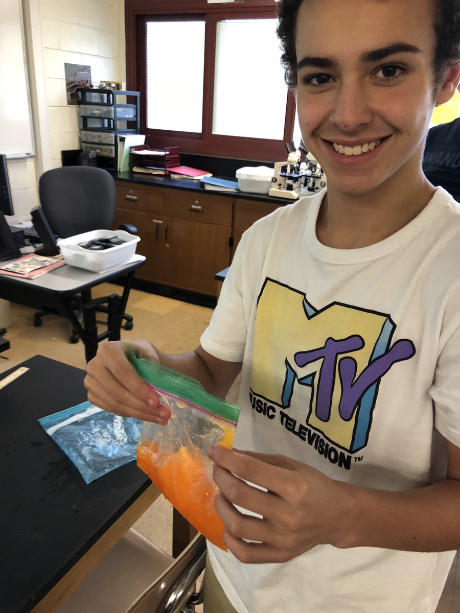 DelaneySkandal's tweet photo. Yummy phase changes @DelaneySkandal @SCSD_GMS https://t.co/nw4zg5aU7a