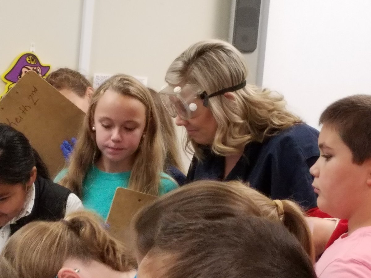 Katherine Schott tweet media