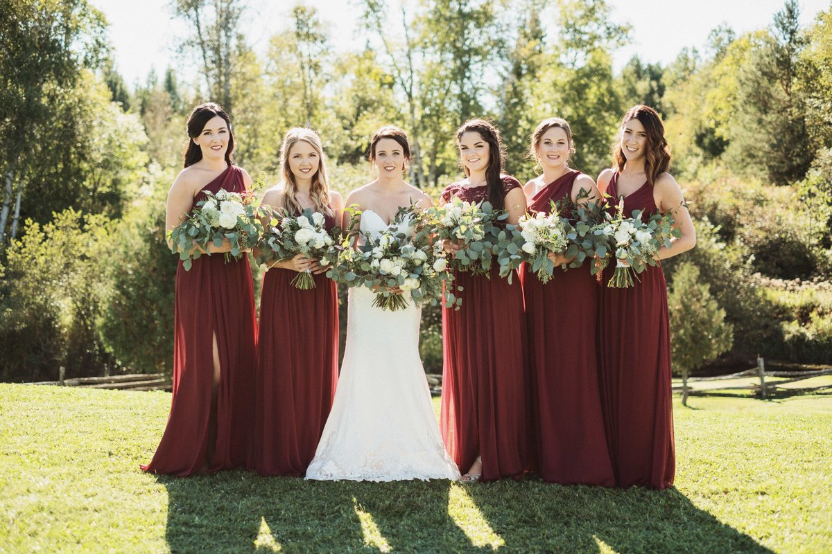 klmidmmining's tweet image. Today I got some pictures back from Lynsey's wedding! &amp;lt;3 what an amazing photographer. #nolongertopliss #bridetribe #fallwedding