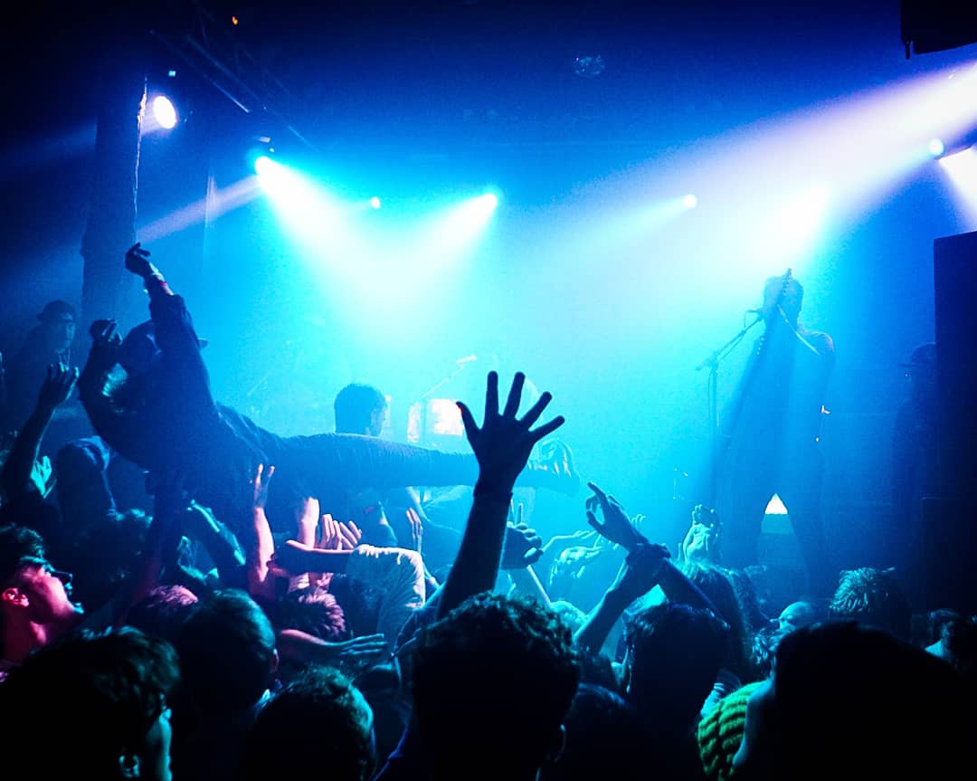 averagejoey41's tweet image. Tales from the pit pt. 3 (@FIDLAR) #fidlar #sonya6000