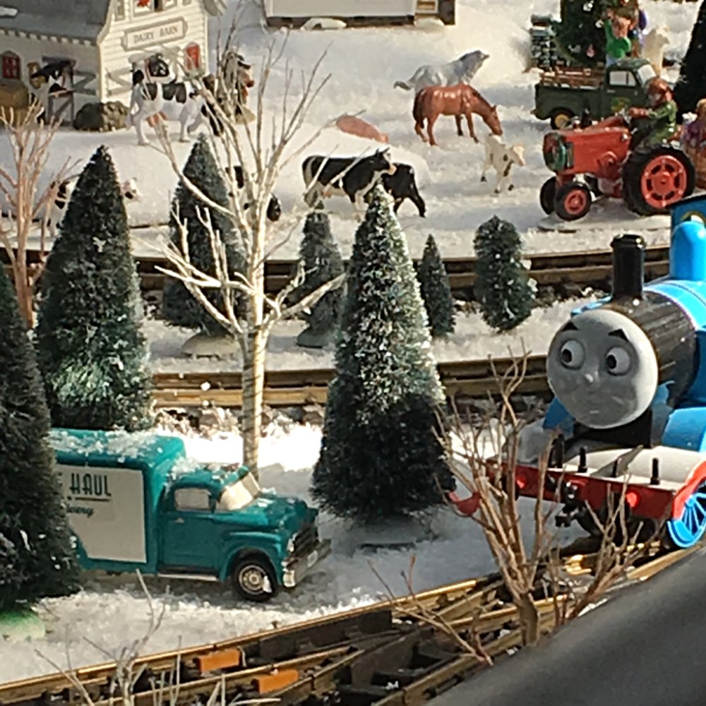 Homestead Gardens On Twitter The Trains The Trains Are Up