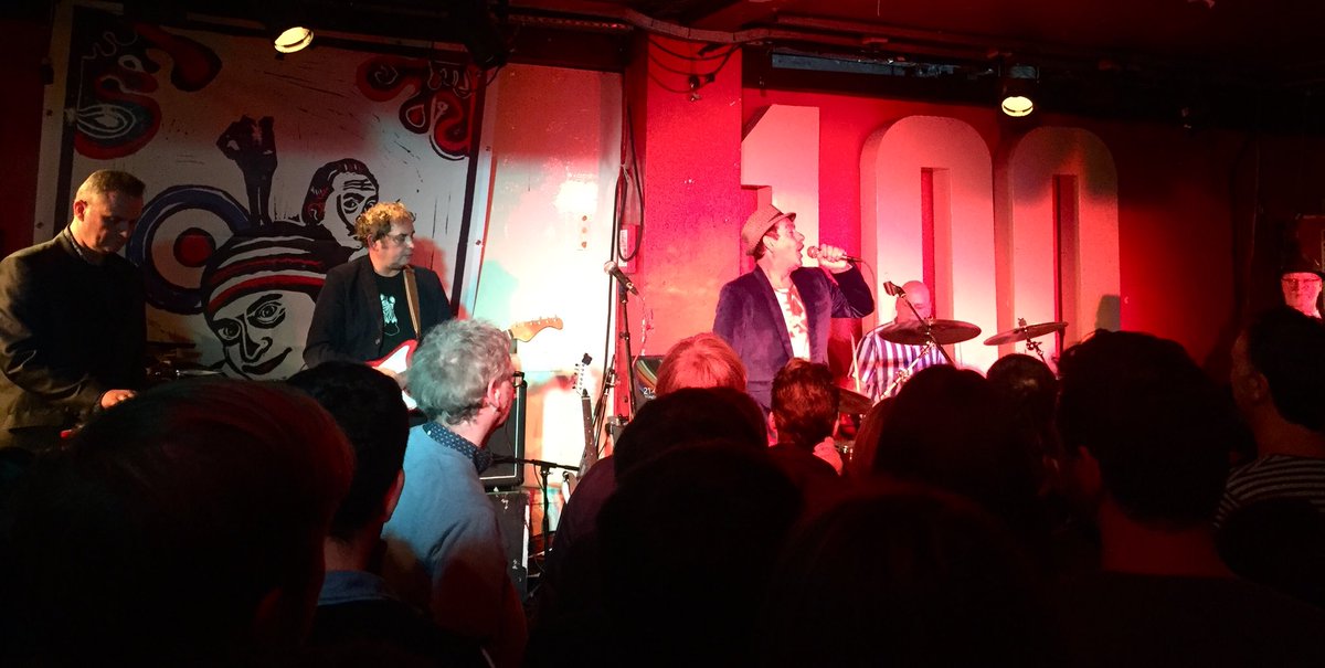 Dan Treacy celebration @100clubLondon - classic tunes, some of my favourite people on stage, and Alan McGee on the decks! #tvpersonalities 🖤