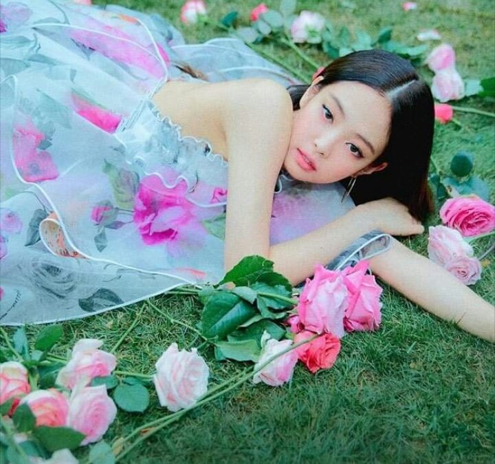 KGPics_'s tweet photo. Kim Jenny - BlackPink https://t.co/LAB8UQqNW2