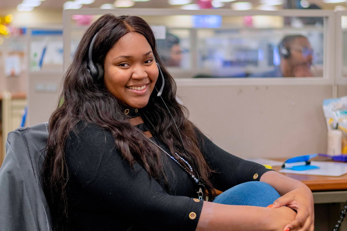 James_The_Great's tweet photo. #NewHireSalesAlert 💥 It's @Precious102498! Straight outta nesting! A little birdie told me that on the 1st day with the new team, she got 5 WGA's before lunch!

#RichinghamDelivers #TuggleNation @TonySmith4ATT @teamjohnsonbham @mrscorporate @StanKindall #LifeAtATT #ATTEmployee https://t.co/etslAHKniO