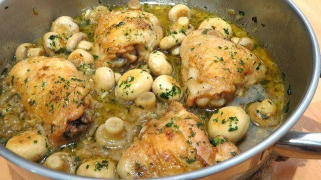 luminescense1o1's tweet image. Pollo a la cerveza fácil y rápido (receta SIN HORNO) masjmzs.com//index/xvideo/…