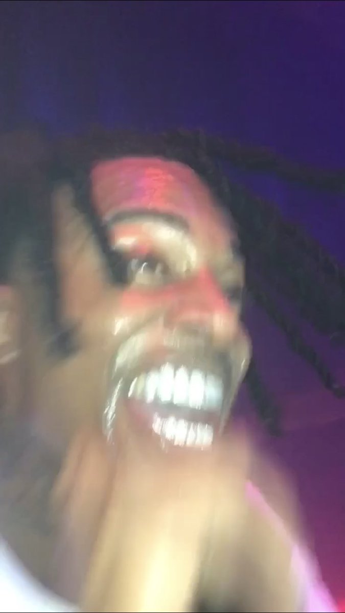 blakebacon9's tweet photo. @playboicarti concert was one of the best nights i’ve ever had. #neontour #wholelottared  🦋🦋 https://t.co/Cdd2A9lHkU