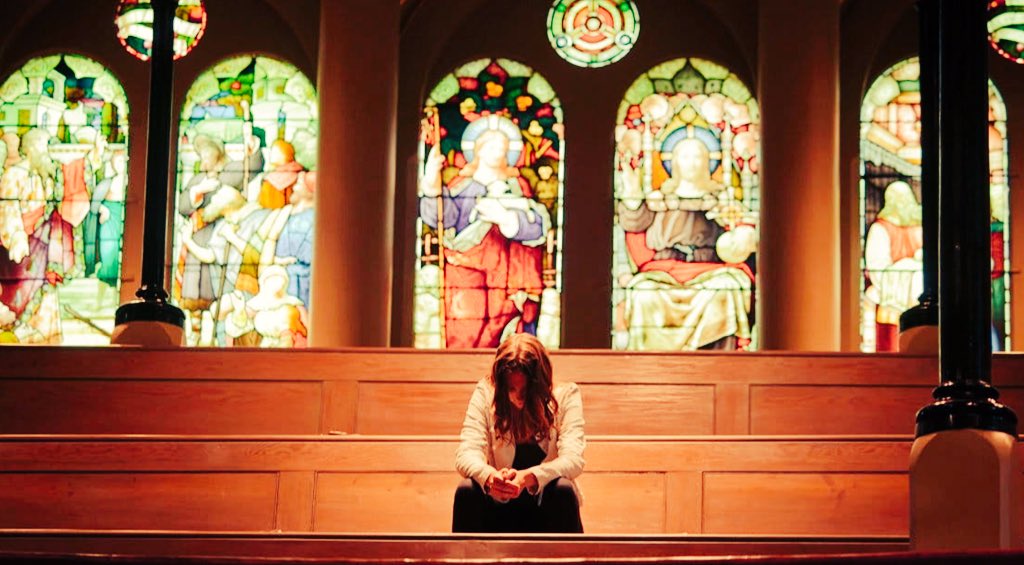 HolyAdoration's tweet photo. You pay God a compliment by asking great things of Him✝️
St. Teresa of Avila
#HolyHour #Prayer #FridayFeeling #FridayMotivation #SaintQuotes #CatholicQuotes #HeIsPresent #EucharisticAdoration #PrayHopeDontWorry #JESUSITrustInYou https://t.co/m8M33e8Oq6