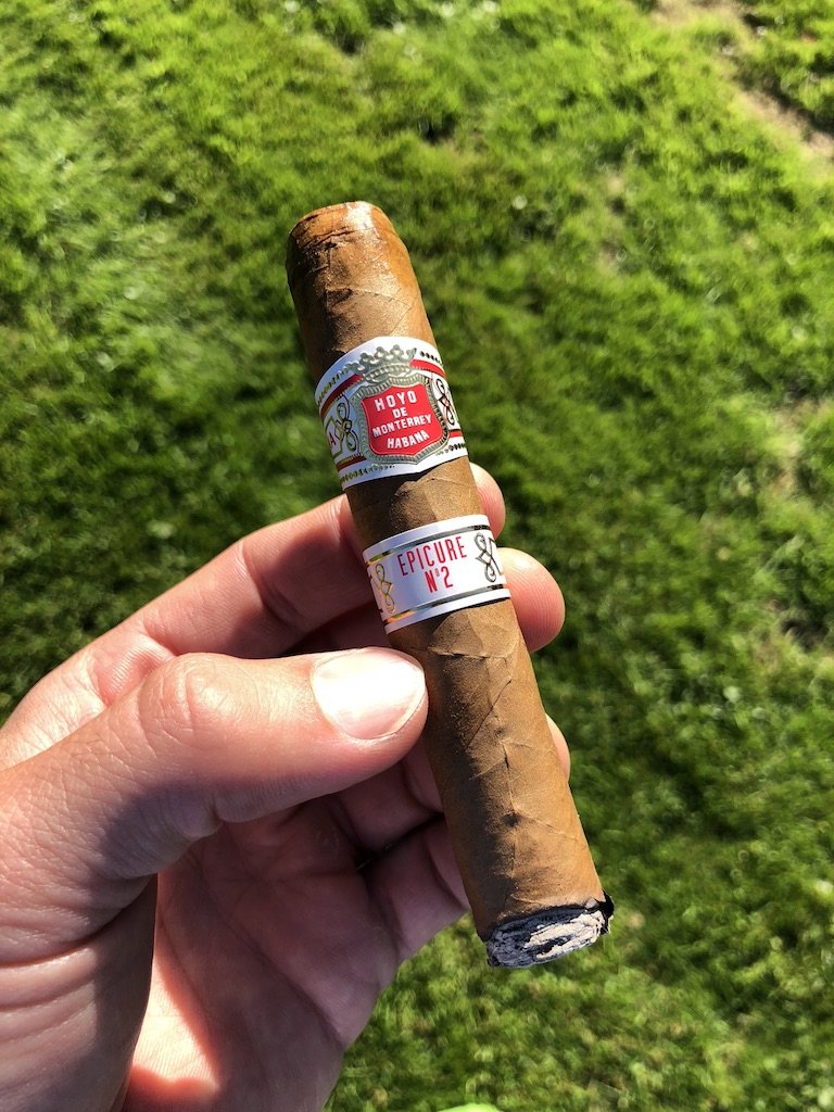vtolacigars's tweet photo. Early start... Do not mind if I do...

#hoyo #cigars #cubancigars #nowsmoking  #fridaymotivation https://t.co/7kyZpZKaTi