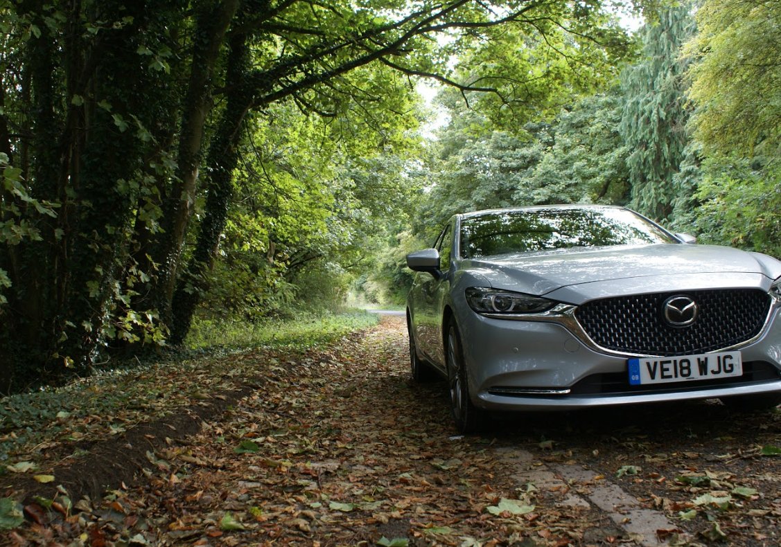 Mazda_UK's tweet photo. Who drives to work through The Cotswolds every day? Cheltenham to Oxford is one of our top UK commutes and @xxmissbirdyxx shows us how great it looks (the commute AND the perfect car to drive it in, the new Mazda6...). #FromWhereIDrive #Mazda6 https://t.co/2uDRhozV0B