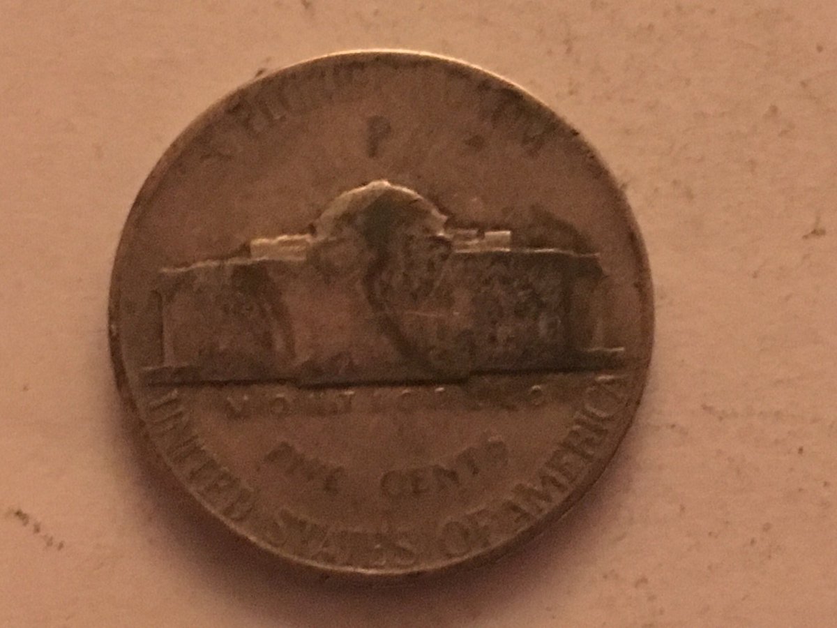 ChrisKuball's tweet photo. Found my 33rd #Silver #WarNickel tonight.  1944-P #Crh #CoinRollHunting https://t.co/olOwUnxuaf