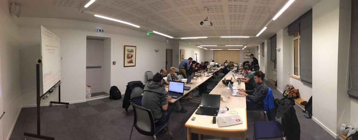 chromatin321's tweet photo. 4th day of #eukref3 workshop in Roscoff https://t.co/UE4Fn63Stq