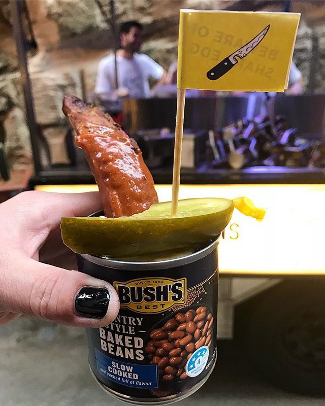 <a href="/nighthawkdiner/">The Nighthawk Diner</a> have been playing around with Bush’s Best Beans 
This deliciousness is a Sticky Smokey Cola Rib’N’Beans in a Can 👍🏻
@tasteofsydney is very beanlicious this year 😋
.
.

#bushsbeansAU #beans #sydneyfoodshare #sydneyfoodie #bellyrumbles … bit.ly/2Otq2ZP