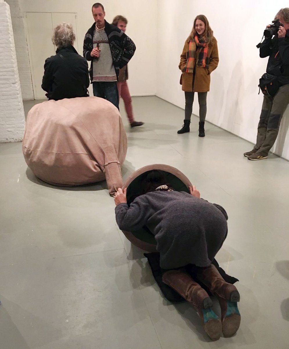 Vandaag 17:30u kun je op Installatie Expeditie in <a href="/STOKKruithuis/">STOK Kruithuis</a>. Avontuurlijke festivalgangers worden door de krochten van het historische pand geleid langs 5 #geluidsinstallaties. Hierna nog maar 3 expedities!  > buff.ly/2MXCRuQ