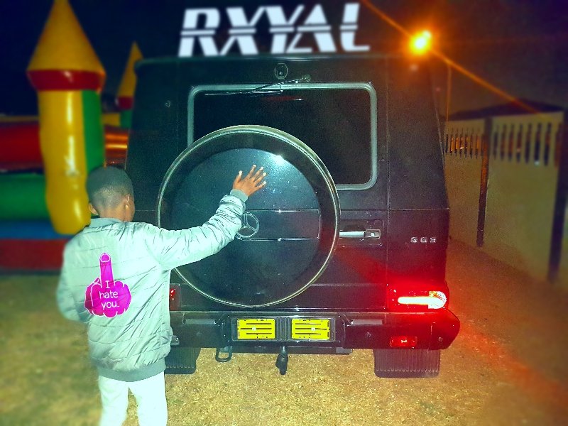RXYVL2's tweet photo. I need more likes and not more life✌ https://t.co/8pHWxLnnQ4