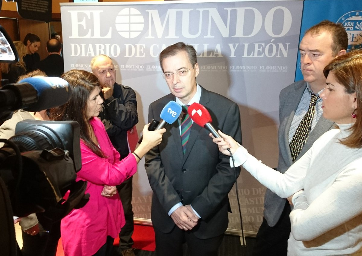 cescyl's tweet photo. Va a comenzar la Jornada "Estrategias para el impulso de un nuevo modelo de política de #vivienda en Castilla y León" https://t.co/7Ay1iUIn78